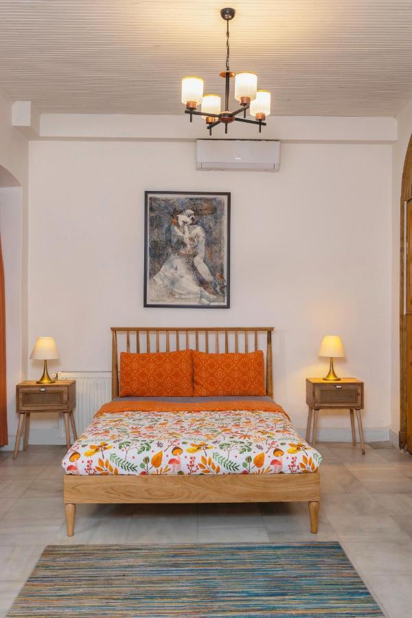 9 Pera Apartment Istanbul Exterior photo