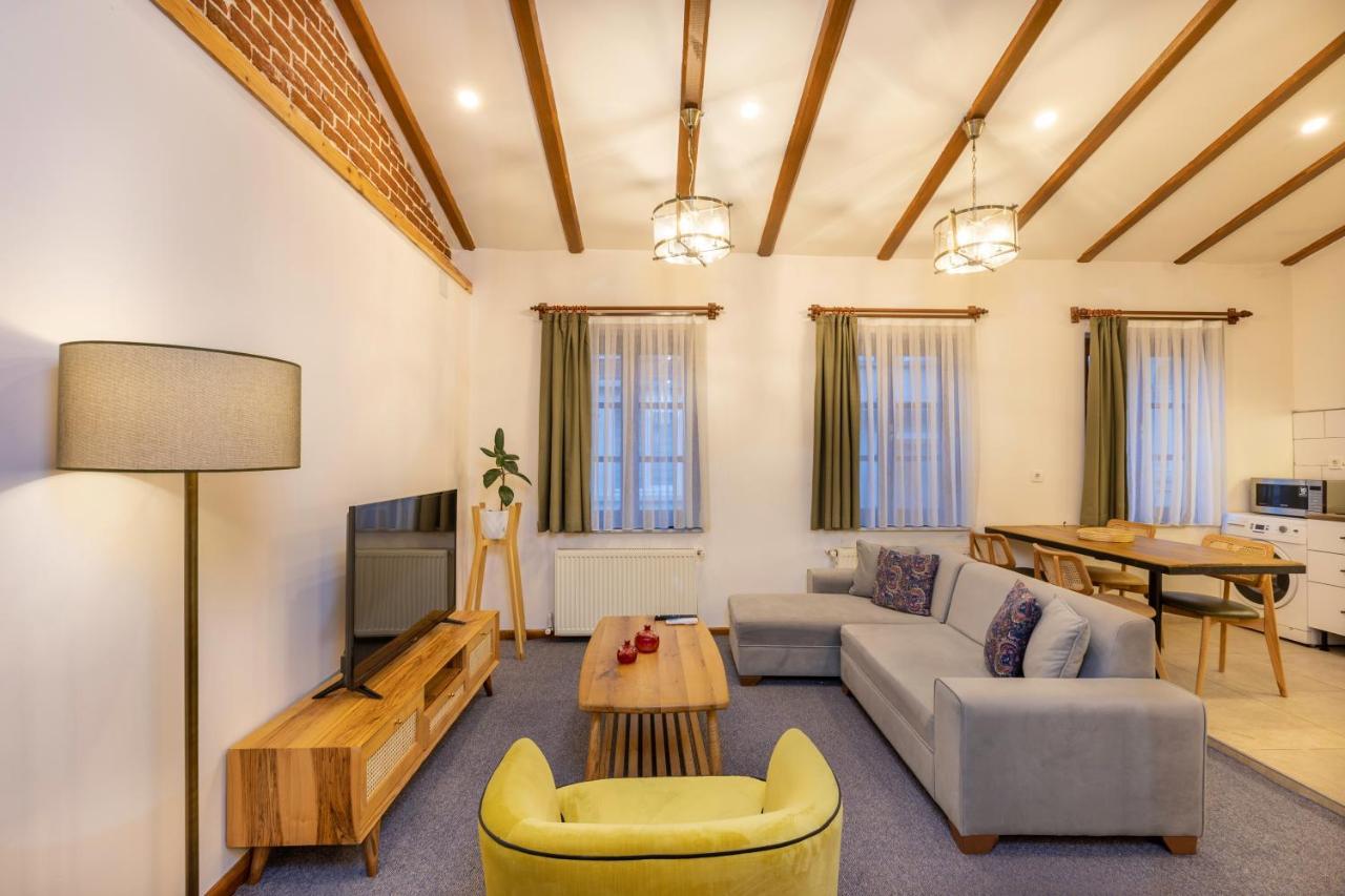 9 Pera Apartment Istanbul Exterior photo